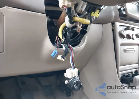 1999 Toyota Corolla Ve из США, поврежденный, VIN 1NXBR12E8XZ183983